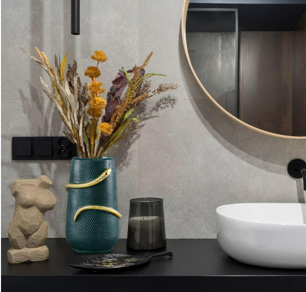 ChexLizard Decorative Snake Vase, Green Vase with Gold Snake Wrap, Textured Finish, Includes Clear PE Water Insert, 8 Inch Home Accent